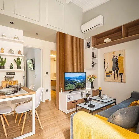 Сasa de vacaciones Antigone's Lux 10mins Walk To Beach, Old Town, *