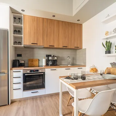 Antigone's Lux 10mins Walk To Beach, Old Town, Chania (Crete)