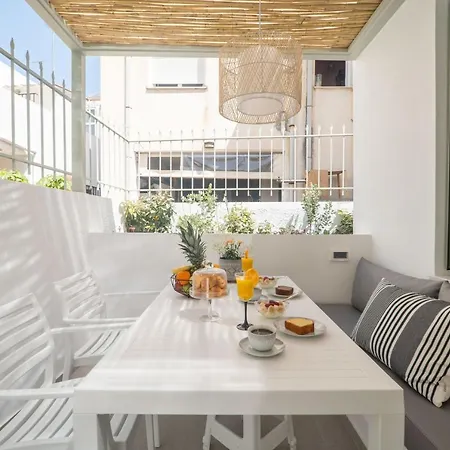 Holiday home Antigone's Lux 10mins Walk To Beach, Old Town, *