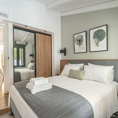 Antigone's Lux 10mins Walk To Beach, Old Town, Chania (Crete)