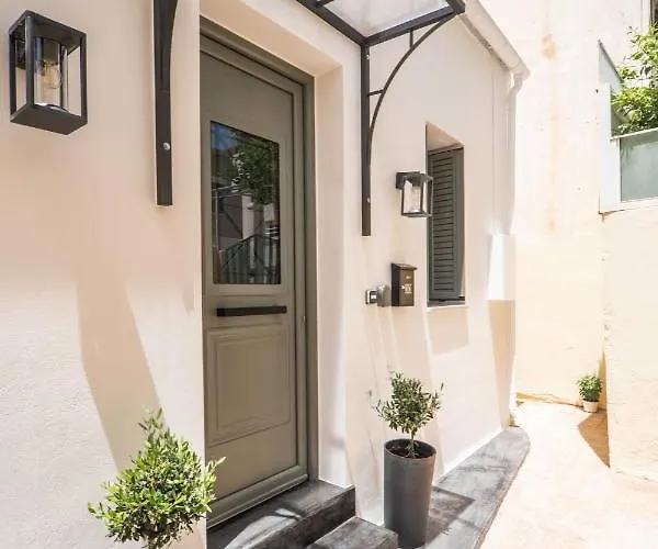 Σπίτι διακοπών Antigone's Lux 10mins Walk To Beach, Old Town, *