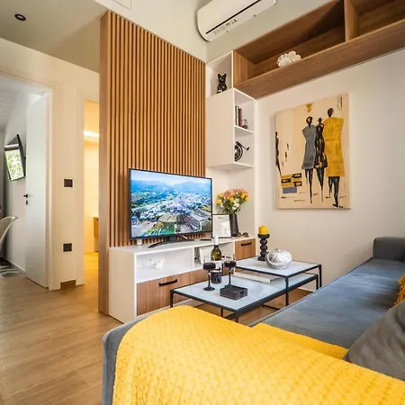 Antigone's Lux 10mins Walk To Beach, Old Town, * Chania (Crete)